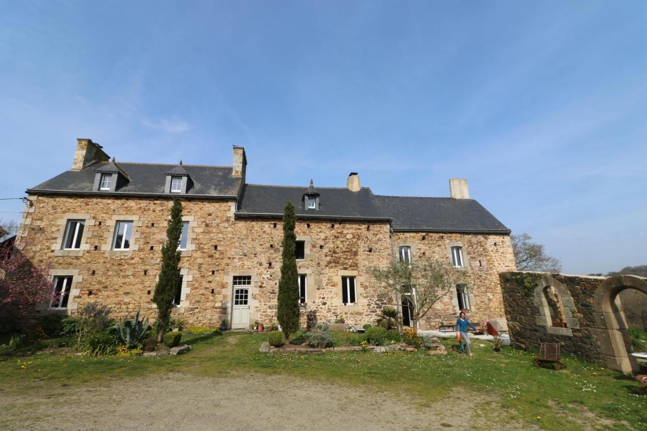 Bed and Breakfast Le Manoir De Panduonec Treverec Экстерьер фото
